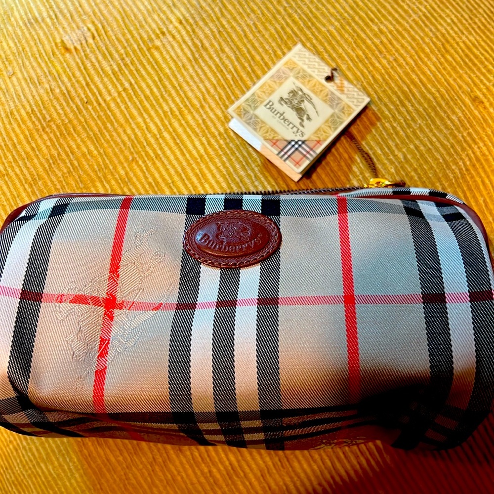 Burberry cosmetic case new with tags  traditional Burberry check6.75x4x5”